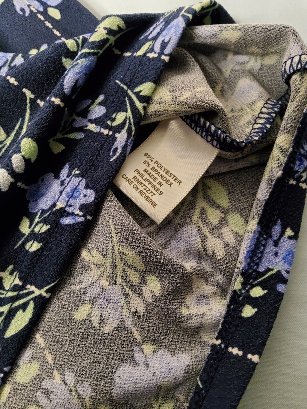 Elle Gibbs Garden Navy Blue Floral Mockneck Top - Picture 6 of 6